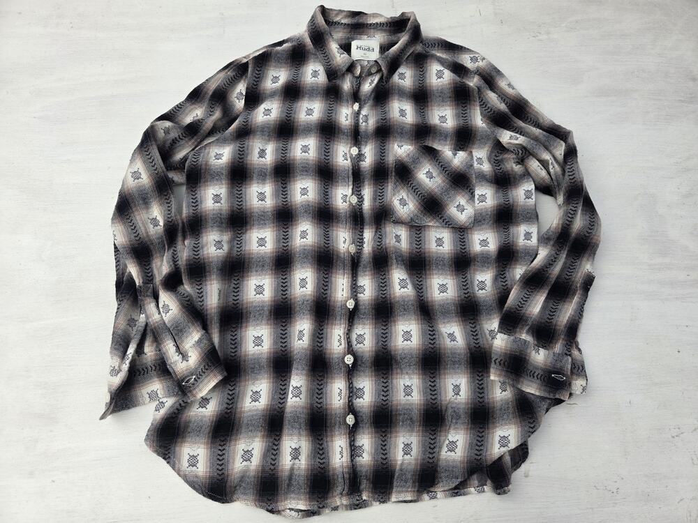 Mudd Flannel Black White Brown Aztec Plaid Button Up Long Sleeve Shirt Size XL